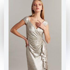 NWOT Tadashi Shoji Hurley Off the Shoulder Sequin Gown size Medium